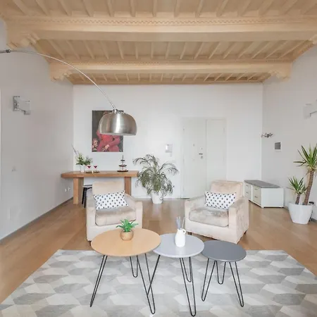 Iflat Navona White And Stylish アパート *