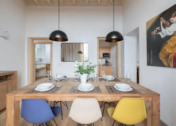 Iflat Navona White And Stylish Lägenhet Rom